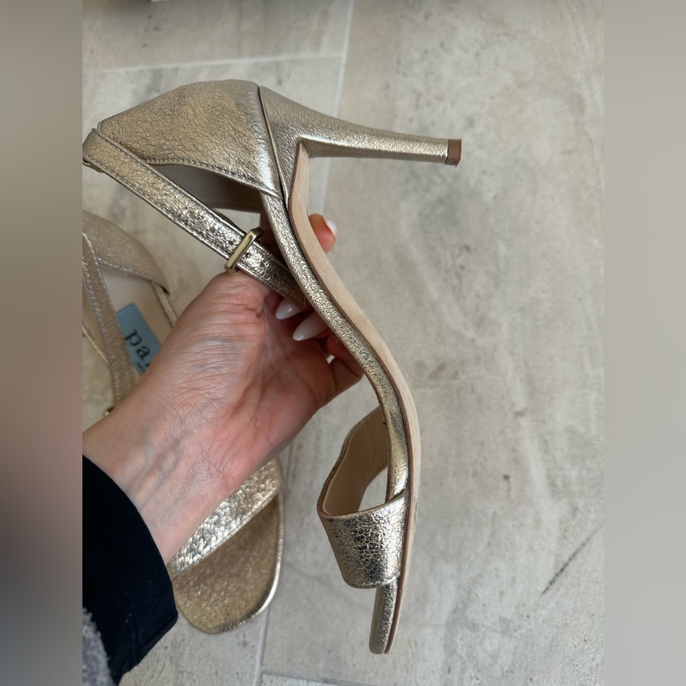 Pair gold strappy heels